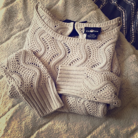 It's Our Time Sweaters - It’s Our Time Grey Knit Sweater with Bow